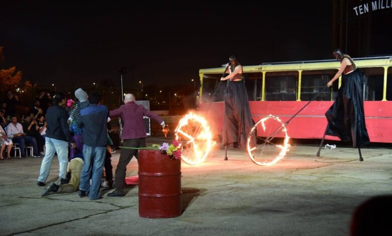 مسرحية الصمت واحتمالات طروادة