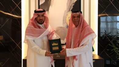 الهيئة العربية للمسرح ومكتب التربية العربي يجتمعان في الرياض لتطوير العمل المشترك.