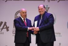 نقيب الفنانين العراقيين يحصل على جائزة الإبداع العراقي