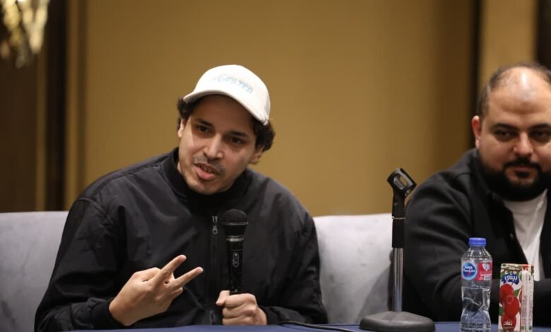 « مرسل إلى » عرض مصري على مسرح السامر