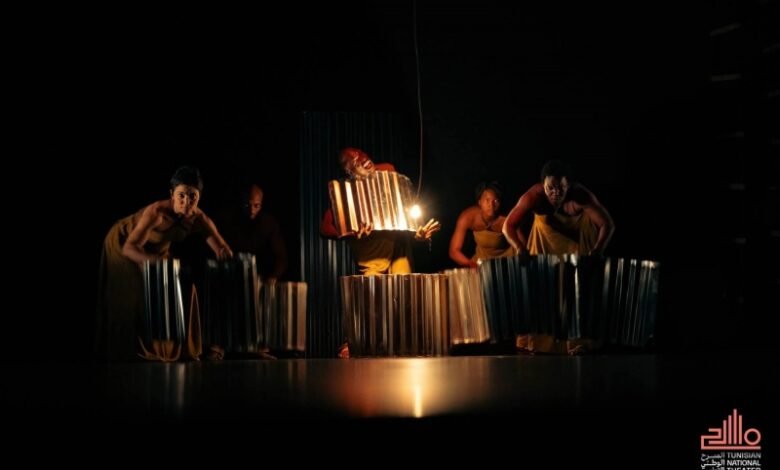 "كولوتشي باو" يستحضر مسرحيا مأساة الاستعمار الغربي لأفريقيا